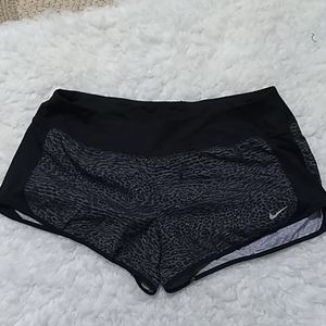 Nike Dri-fit Short size L